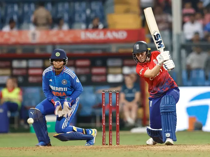 Heather Knight's Magnificent Century Marks 300th International Cap in England's 288/8 Against India