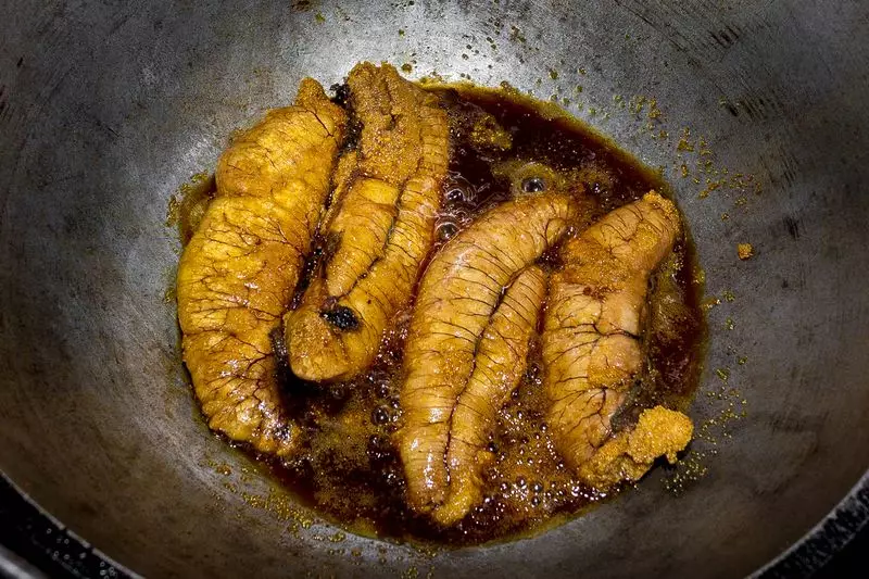 Hilsa with Egg Bonus: A Rare Culinary Delight Arrives in Kolkata