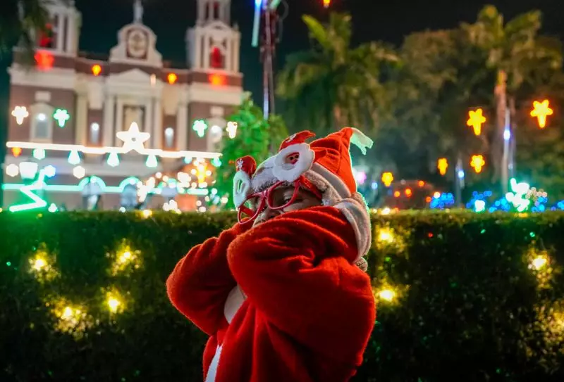 Hope and Despair in India: A Nation's Journey Through Touchstones of History