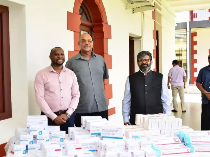 India Delivers 3.5 Tonnes of Essential Medicines to Seychelles