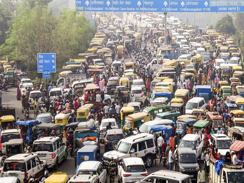 Indian Auto Sector Ends FY25 on High Note: 8.4% YoY Growth Fuels Record Sales