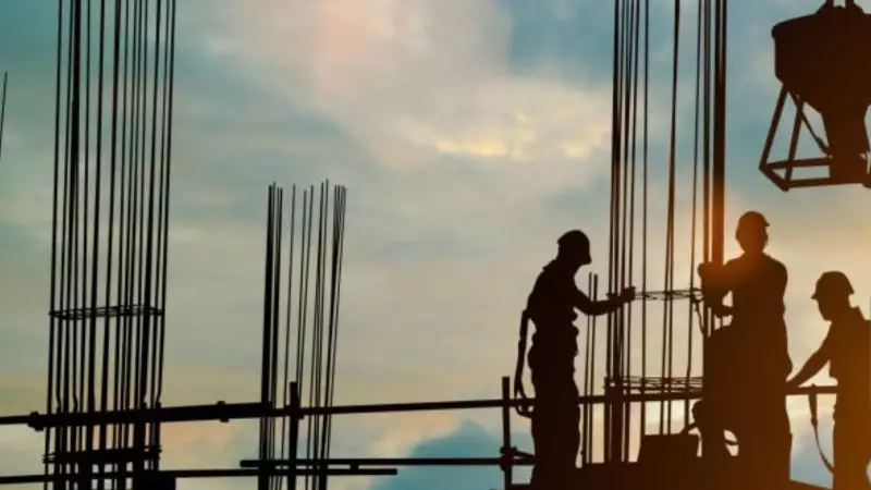 India's GDP Grows at 8.2% Amid Economic Paradox