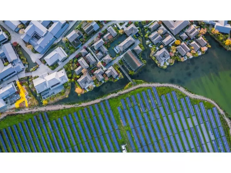 India's Green Energy Revolution Accelerates: Massive Investments & Policy Push Drive Rapid Transition