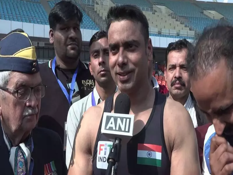 India's Push-Up Man Rohtash Sets World Record, Minister Hails Achievement