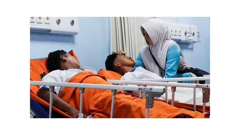 Indonesia Mosque Blasts Injure Dozens, Teen Suspect Identified