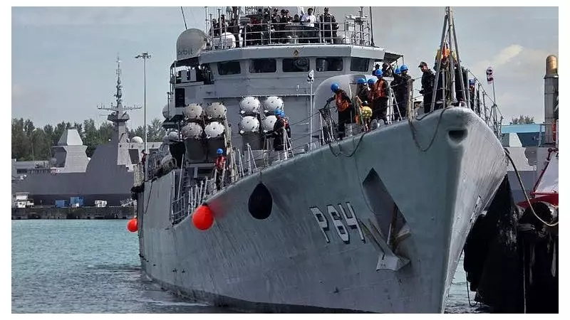 INS Karmuk Enhances Naval Ties in Singapore-India-Thailand Exercise