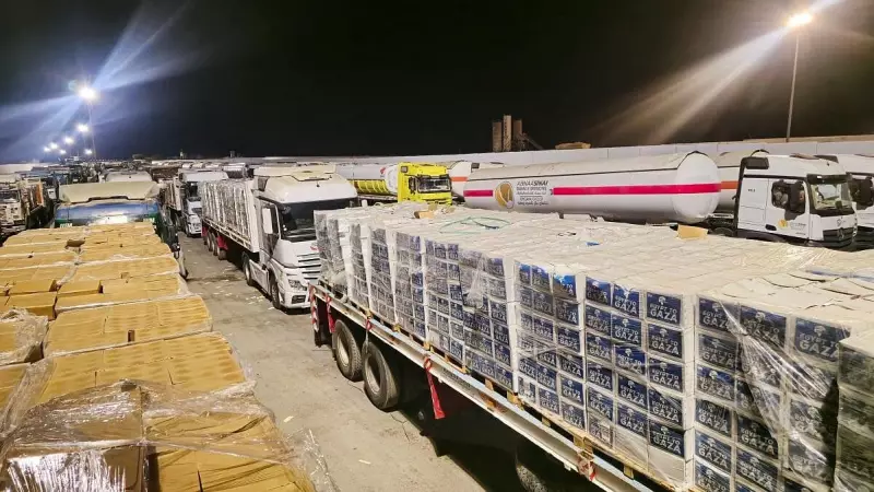 Israel Halts Gaza Aid Amid Dwindling Ceasefire: Humanitarian Crisis Deepens