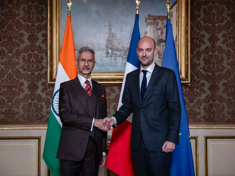 Jaishankar Meets French Counterpart, Stresses Close Consultations Amid Global Uncertainty