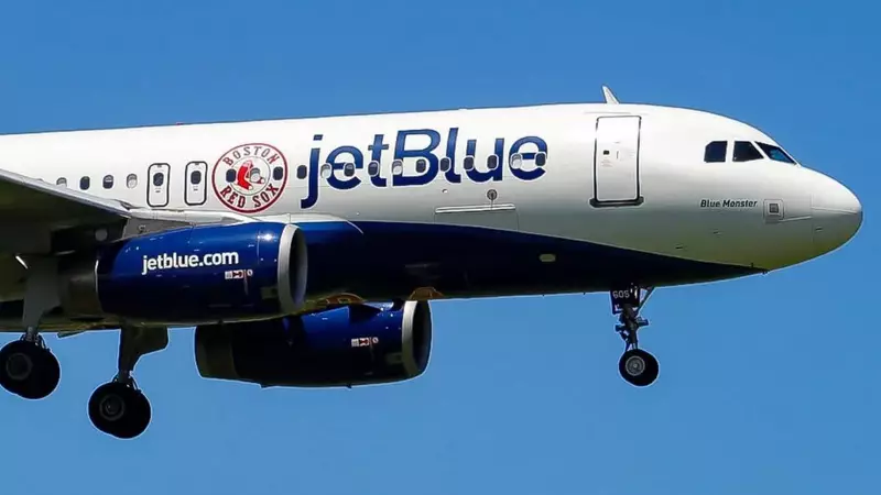 JetBlue Airbus Narrowly Avoids Mid-Air Collision with US Air Force Tanker
