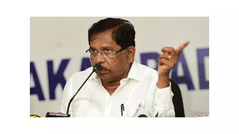 Karnataka Congress Crisis: G Parameshwara's Late-Night Huddle Sparks Political Speculation