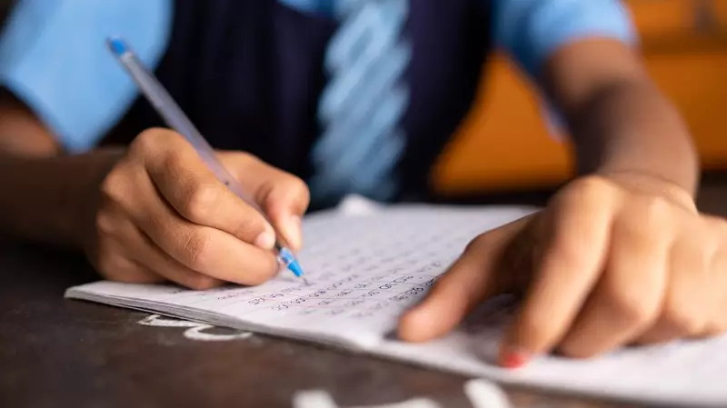 Karnataka Education Department Expands Teacher Roles: Primary Educators Can Now Teach Grades 6 & 7