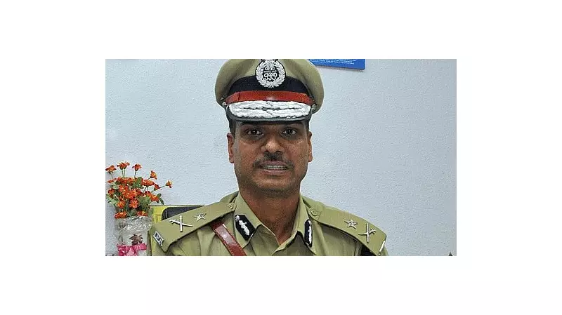 Karnataka HC Upholds CAT Order, Quashes IPS Officer Alok Kumar's Departmental Probe