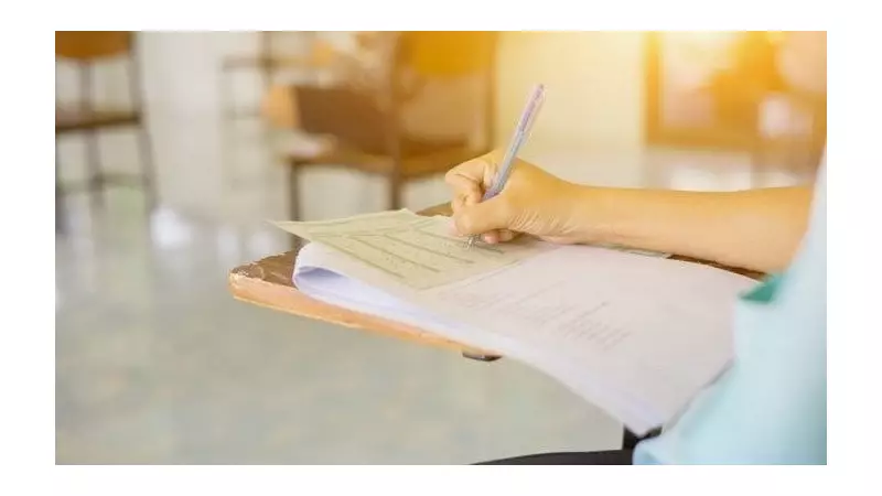 Karnataka Teachers Protest in Delhi Against Mandatory TET Rule