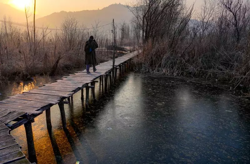 Kashmir Gripped by Intense Cold Wave, Shopian Records Minus 8.6°C