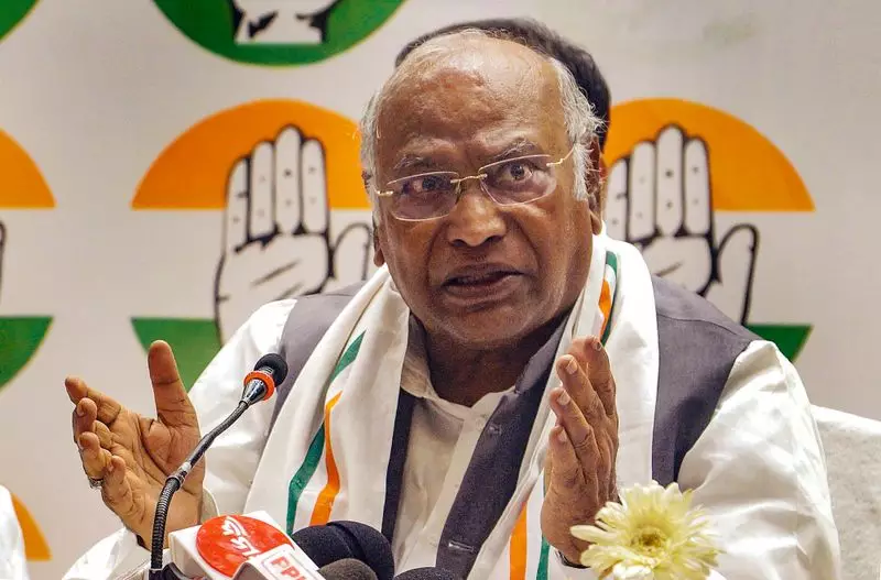 Kharge's New Year Call: Protect Constitutional Rights, Uphold Democracy
