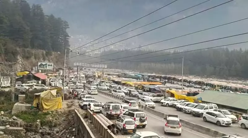 Kullu-Manali Gears Up for Festive Rush: Red Carpet for Christmas & New Year Tourists