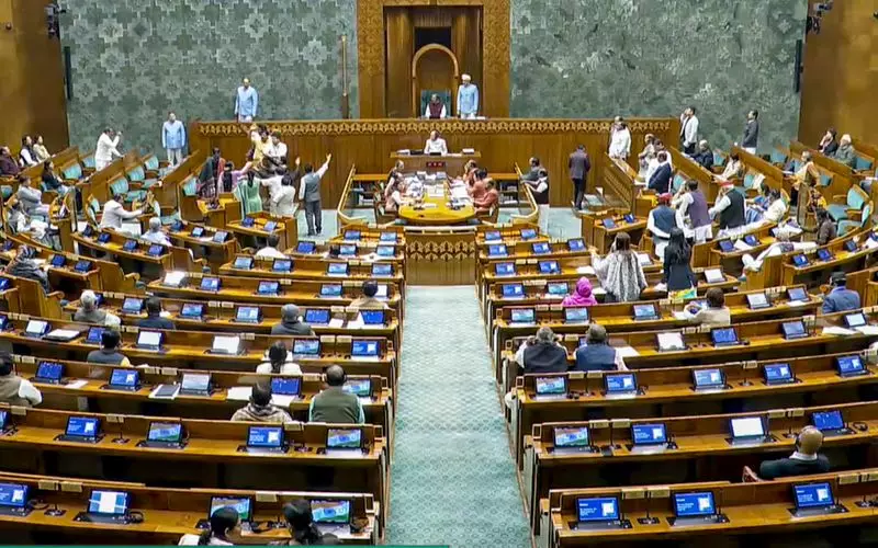 Lok Sabha Approves 25% Health Cess on Pan Masala & Tobacco