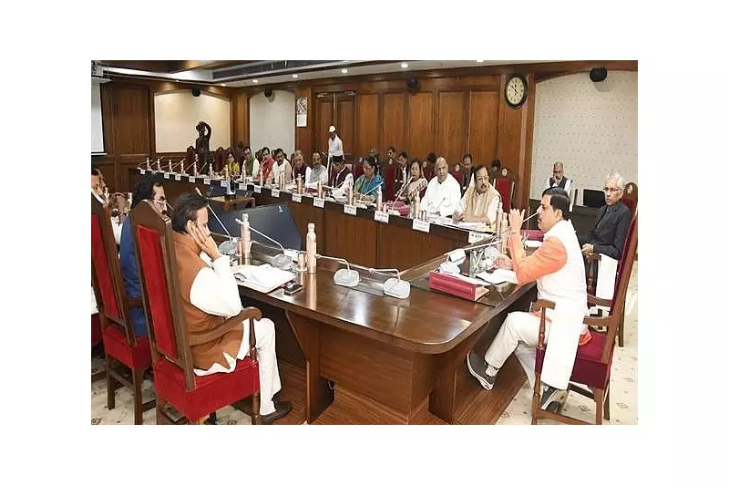 Madhya Pradesh Cabinet Approves Key Decisions on Housing & Welfare