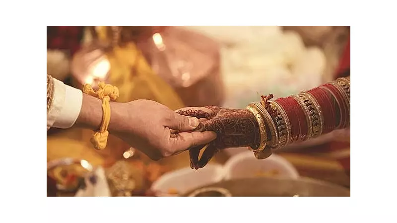 Maharashtra Horror: Woman 'Marries' Corpse After Family Kills Boyfriend