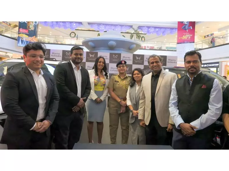 Mahindra Launches EV 9X & XUV 7XO at Seawoods Mall, Kashmera Shah Attends