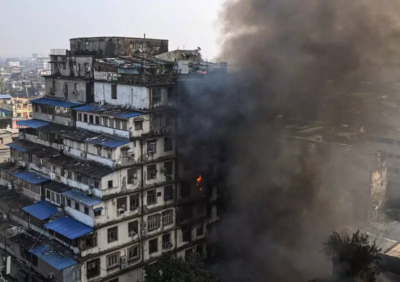 Major Fire Engulfs Kolkata Electronics Warehouse, 14 Fire Engines Respond