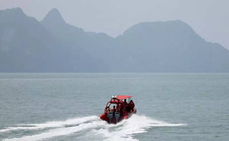 Malaysia Intensifies Search for Missing Rohingya Boats, 11 Dead