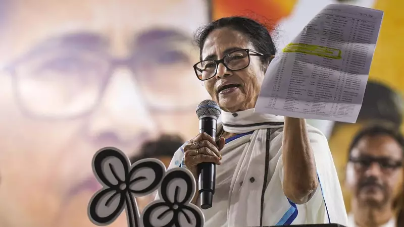 Mamata Banerjee Personally Accepts Census Form Amid West Bengal SIR Controversy