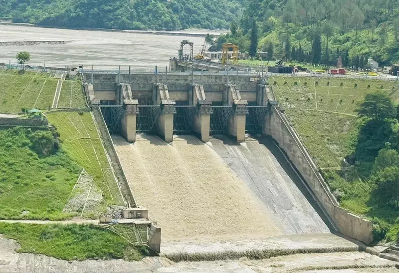 Mandis Pandoh Dam to Release Excess Water After Tunnel Closure