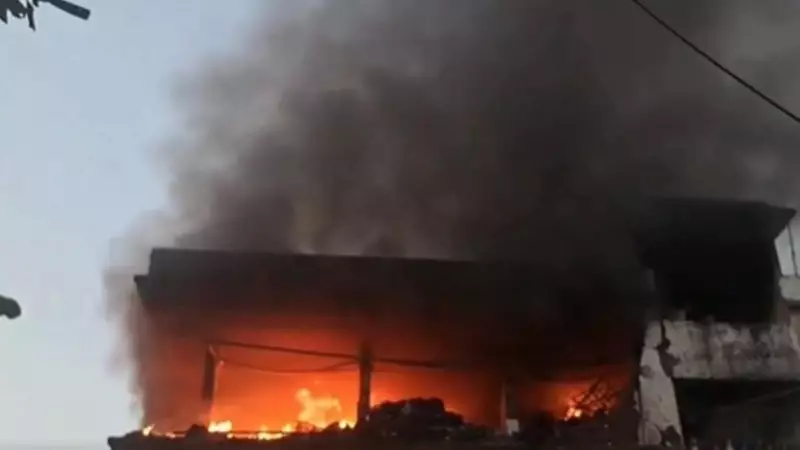 Massive Fire Erupts at Mahavir Synthetic Company in Bhiwandi: Dramatic Video Surfaces