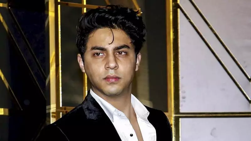 Minister's Son Claims Aryan Khan's Obscene Gesture Was Not for Crowd at Bengaluru Pub