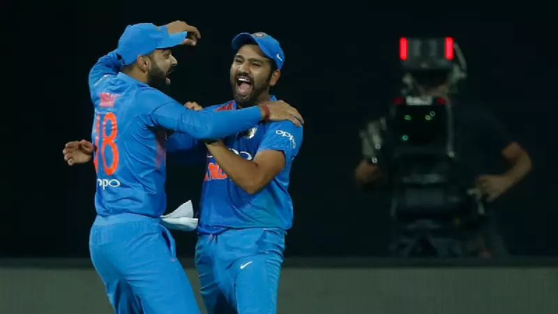 Mitchell Marsh's Hilarious Take on Kohli & Rohit Goes Viral Ahead of IND vs AUS T20 World Cup Clash