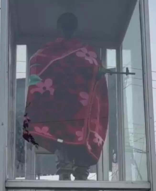 Mother's Blanket of Love: BSF Constable's Statue Draped in Jammu