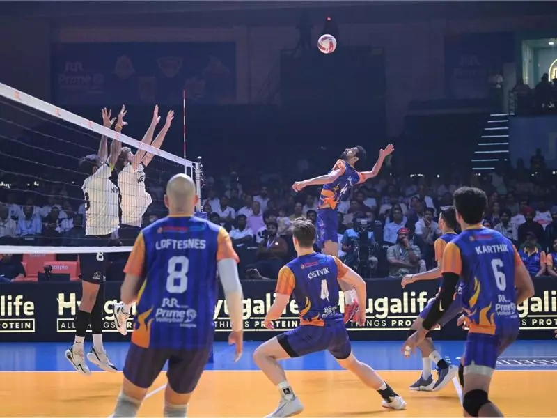 Mumbai Meteors Thunder Into PVL 2025 Finals With Dominant Win Over Goa Guardians!