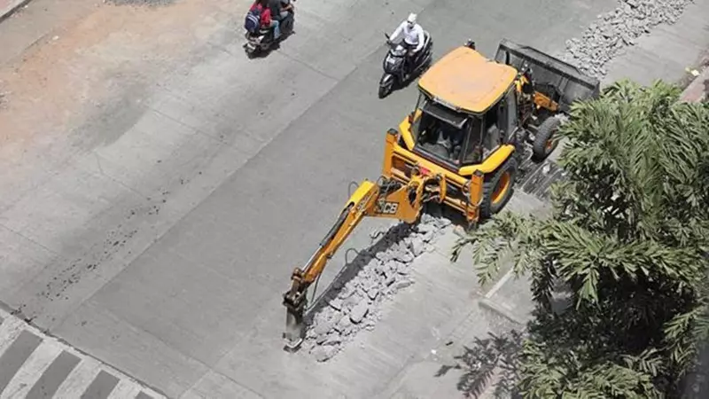 Mumbai's Road Concretisation Projects Hit Major Roadblocks Due to Unseasonal Rains
