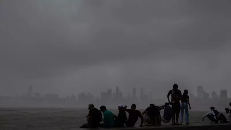 Mumbai's Temperature Dips Below 20°C, Marking Winter's Arrival