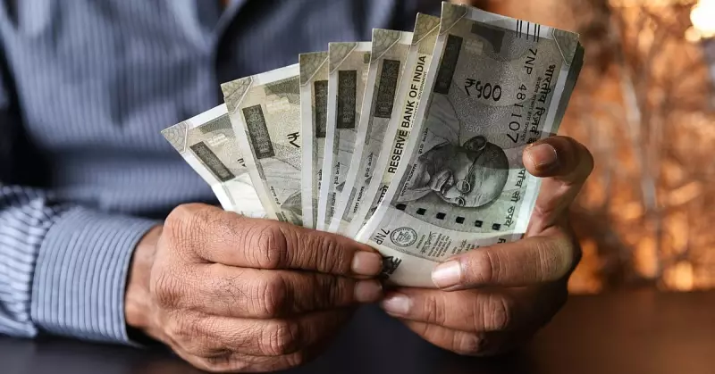 New Labour Code May Reduce Take-Home Pay, Warns SBI Research