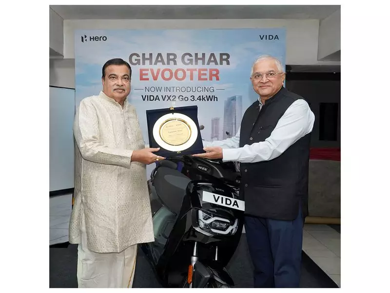 Nitin Gadkari Launches Hero MotoCorp's VIDA V1 Electric Scooter