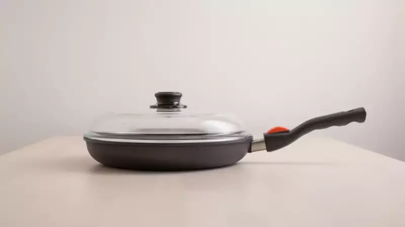 Non-Stick Pans: The Hidden Health Risks in Your Kitchen