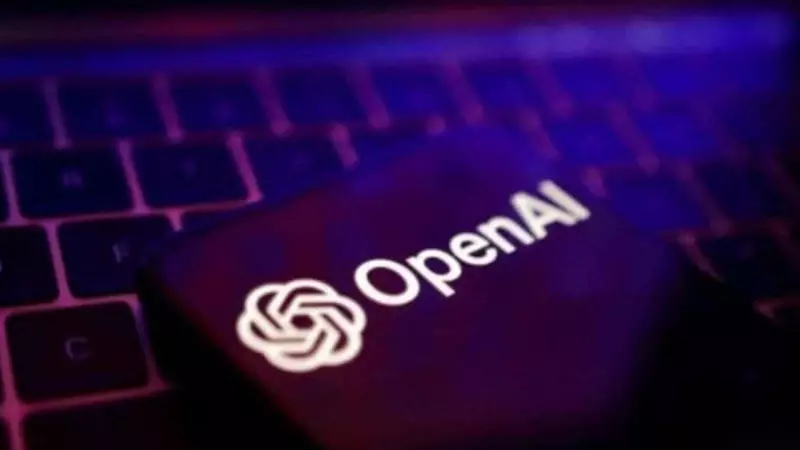 OpenAI's 'Garlic' LLM Targets Coding & Reasoning as ChatGPT Enters 'Code Red'
