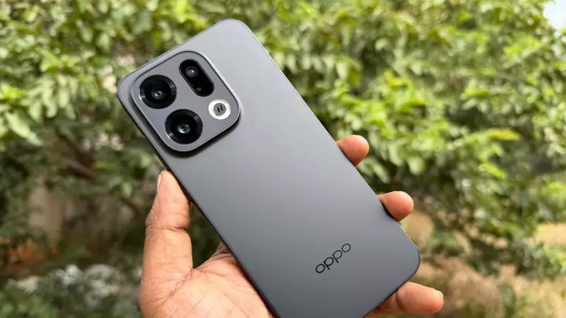 Oppo Find X9 Review: Premium Camera Phone with 7025mAh Battery