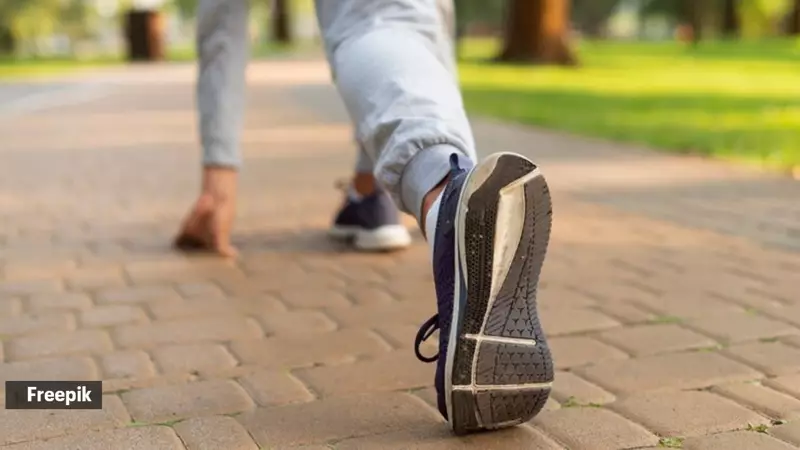 Orthopaedic Debunks Viral Myth: 100 Backward Steps ≠ 1,000 Forward Steps