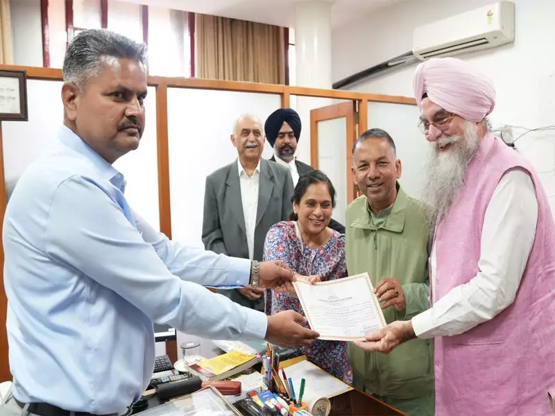 Padma Shri Rajinder Gupta Elected Unopposed to Rajya Sabha from Punjab | TRIDENT Group Emeritus Chairman Makes Political Debut