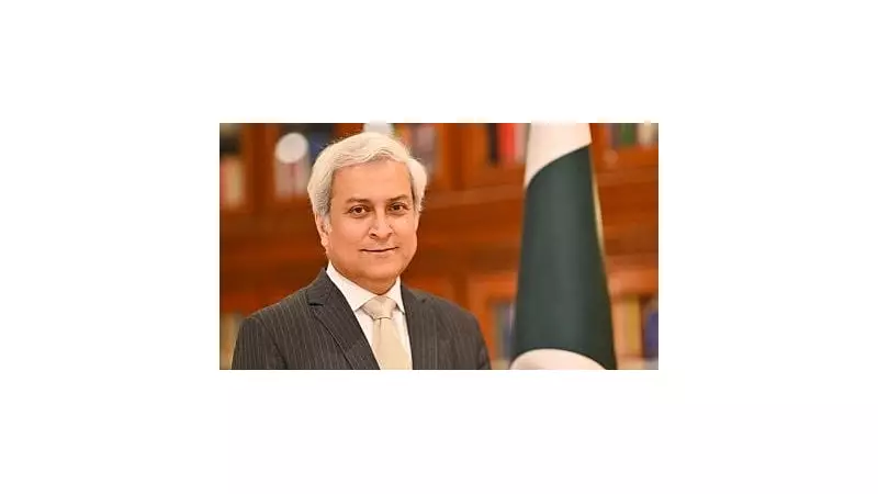 Pakistan to Challenge India's Chenab River Projects Under Indus Water Treaty