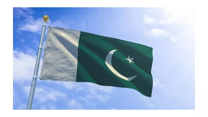 Pakistani Hindu Girl Rescued After Forced Marriage to Elderly Muslim Man | Heartbreaking Saga Ends in Family Reunion