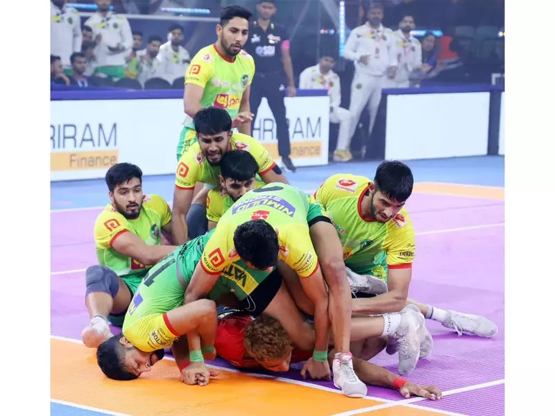 Patna Pirates Create History! Stunning 8-Match Winning Streak Sinks Bengaluru Bulls in PKL Season 12