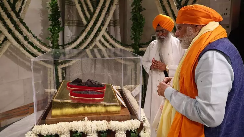 PM Modi Hails Guru Gobind Singh's Courage on Veer Bal Diwas 2025