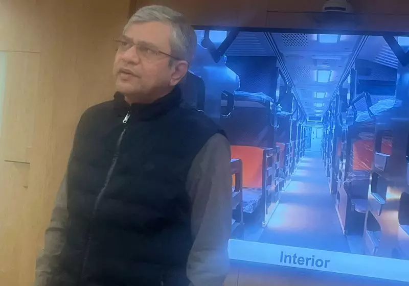 PM Modi to Flag Off India's First Vande Bharat Sleeper Train on Kolkata-Guwahati Route
