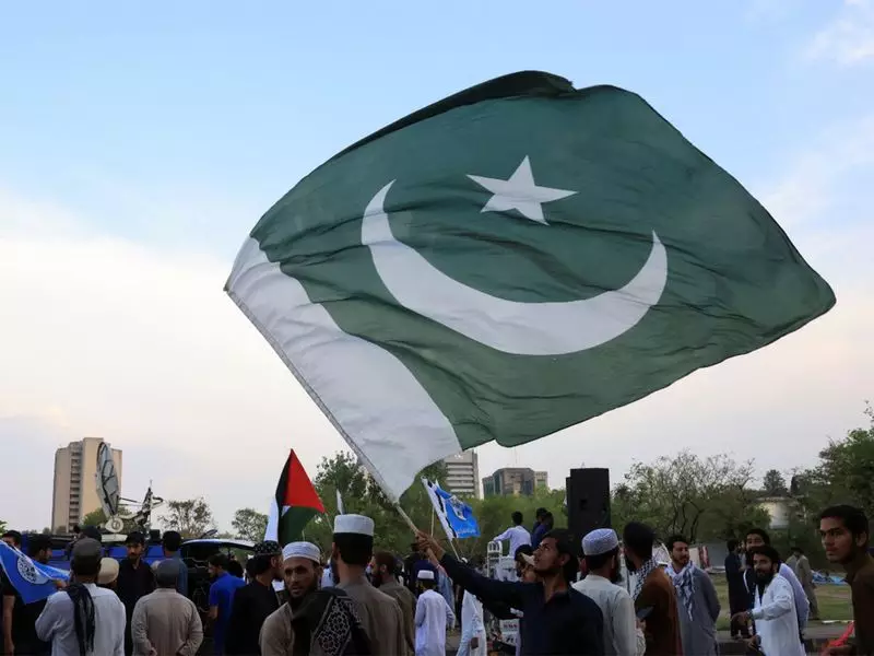 PML-N Flags PTI's Mixed Signals on Talks, Urges Dialogue Over Deadlock