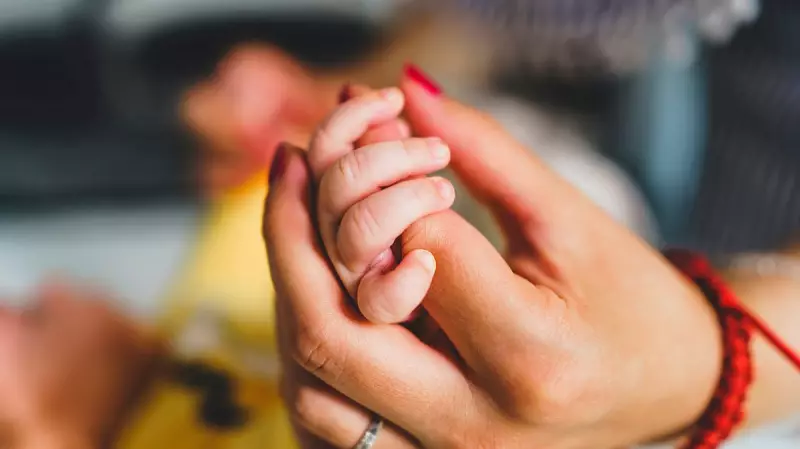 Postpartum Recovery: Expert Tips to Balance Cortisol & Prolactin