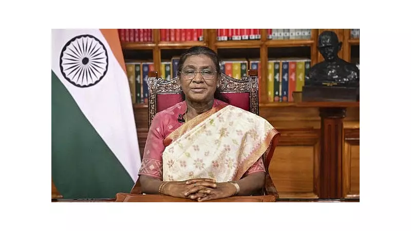 President Murmu's Historic Submarine Sortie from Karwar on Dec 28